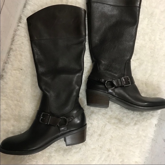💕SALE💕 NWOT Vince Camuto Brunah Boots - Picture 2 of 8